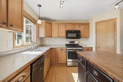 2208 Saddlebrook Road, Buffalo, MN 55313 - Photo 10