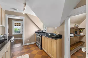 2421 Girard Ave S, Minneapolis, MN 55405 - Photo 6