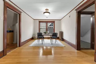 2421 Girard Ave S, Minneapolis, MN 55405 - Photo 4