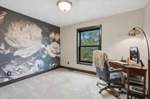 10057 Raleigh Ct, Woodbury, MN 55129 - Photo 32