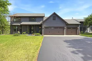 10057 Raleigh Ct, Woodbury, MN 55129 - Photo 4