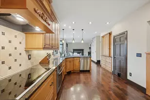 10057 Raleigh Ct, Woodbury, MN 55129 - Photo 8