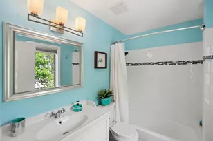 921 Dartmouth Ave SE, Minneapolis, MN 55414 - Photo 18