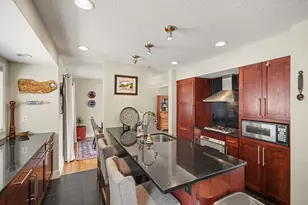 921 Dartmouth Ave SE, Minneapolis, MN 55414 - Photo 10
