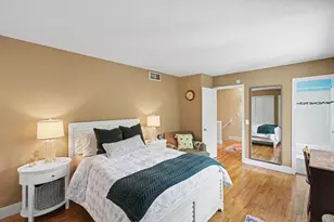921 Dartmouth Ave SE, Minneapolis, MN 55414 - Photo 16