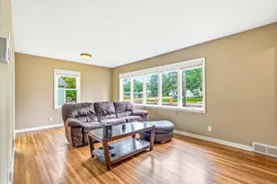 1111 Olive St W, Stillwater, MN 55082 - Photo 8