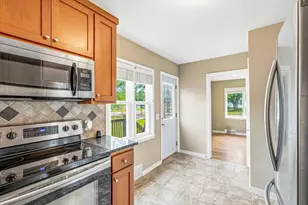 1111 Olive St W, Stillwater, MN 55082 - Photo 14