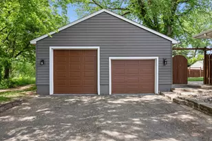 107 Hallam Ave S, Mahtomedi, MN 55115 - Photo 46
