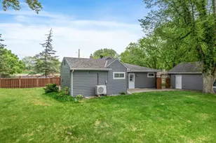 107 Hallam Ave S, Mahtomedi, MN 55115 - Photo 54
