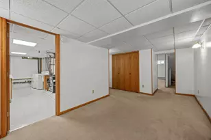107 Hallam Ave S, Mahtomedi, MN 55115 - Photo 36