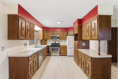7738 Emerson Avenue N, Brooklyn Park, MN 55444 - Photo 12