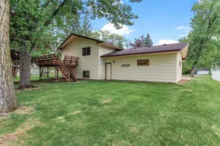 7738 Emerson Ave N, Brooklyn Park, MN 55444 - Photo 32
