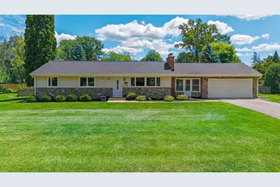 11041 Washburn Avenue S, Bloomington, MN 55431 - Photo 2