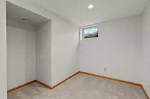 11041 Washburn Ave S, Bloomington, MN 55431 - Photo 24