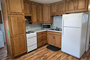 203 Thomas Ave, Worthington, MN 56187 - Photo 6