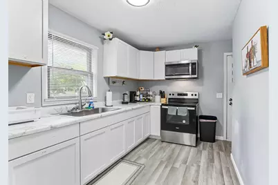 2304 Sheridan Avenue N, Minneapolis, MN 55411 - Photo 10