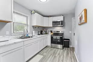 2304 Sheridan Ave N, Minneapolis, MN 55411 - Photo 10