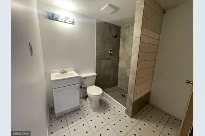 2304 Sheridan Avenue N, Minneapolis, MN 55411 - Photo 22