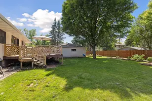 1953 Dieter St, Maplewood, MN 55109 - Photo 4