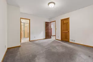 16318 Limerick Ln, Minnetonka, MN 55345 - Photo 36