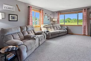 501 Darlene Dr, Marshall, MN 56258 - Photo 18