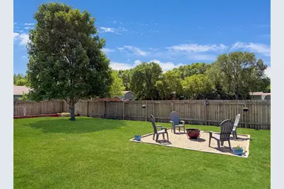 501 Darlene Drive, Marshall, MN 56258 - Photo 8
