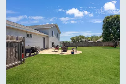 501 Darlene Drive, Marshall, MN 56258 - Photo 6