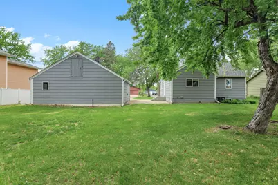 7804 Emerson Avenue N, Brooklyn Park, MN 55444 - Photo 30
