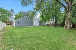 7804 Emerson Ave N, Brooklyn Park, MN 55444 - Photo 32