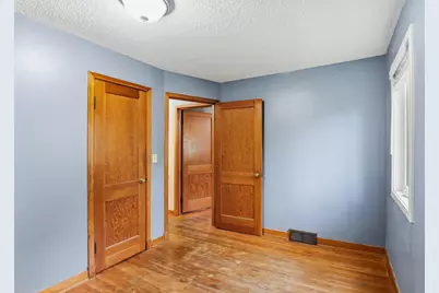 7804 Emerson Avenue N, Brooklyn Park, MN 55444 - Photo 14