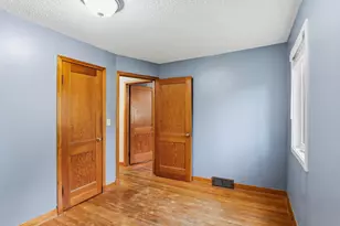 7804 Emerson Ave N, Brooklyn Park, MN 55444 - Photo 14