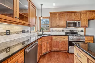 2608 Sandterra Cir, White Bear Township, MN 55110 - Photo 18