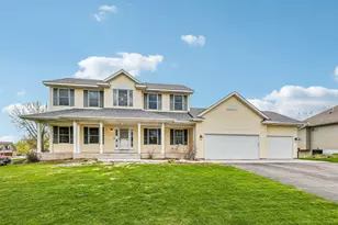 2608 Sandterra Cir, White Bear Township, MN 55110 - Photo 2