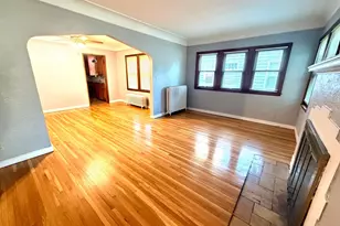 751 Cottage Ave E, Saint Paul, MN 55106 - Photo 10