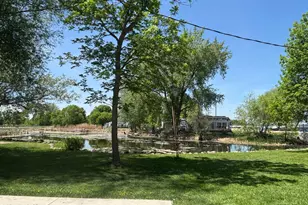 1606 E Lake St, Osakis, MN 56360 - Photo 10
