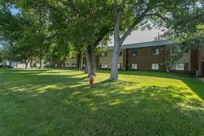 3200 Maple Avenue, Slayton, MN 56172 - Photo 6