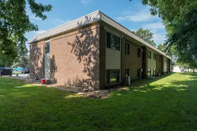 3200 Maple Avenue, Slayton, MN 56172 - Photo 4