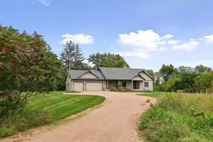 2675 35th St W, Webster, MN 55088 - Photo 8