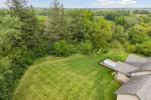 2675 35th St W, Webster, MN 55088 - Photo 4
