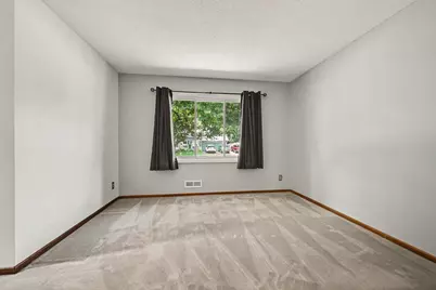 15632 Heywood Way, Apple Valley, MN 55124 - Photo 20