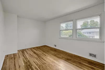 1366 Colonial Drive, Roseville, MN 55113 - Photo 20