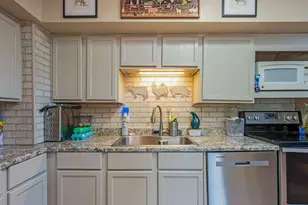 212 Main St E, Saint Clair, MN 56080 - Photo 28