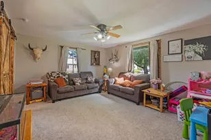 212 Main St E, Saint Clair, MN 56080 - Photo 16