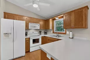 5023 25th Ave NW, Rochester, MN 55901 - Photo 10