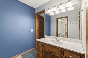 113 E 135th St, Burnsville, MN 55337 - Photo 28