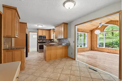 113 E 135th Street, Burnsville, MN 55337 - Photo 14