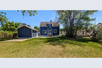 532 2nd Avenue SW, Perham, MN 56573 - Photo 2