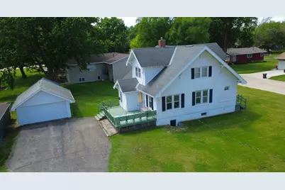 701 S Mill Street, Lake Mills, IA 50450 - Photo 2