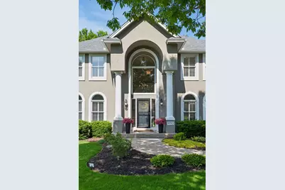 9190 Victoria Drive, Eden Prairie, MN 55347 - Photo 2