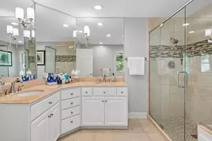 9190 Victoria Dr, Eden Prairie, MN 55347 - Photo 30